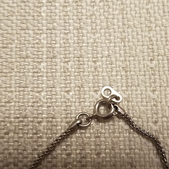 6 Mini Vintage Heart Silver necklace - Picture 3 of 4